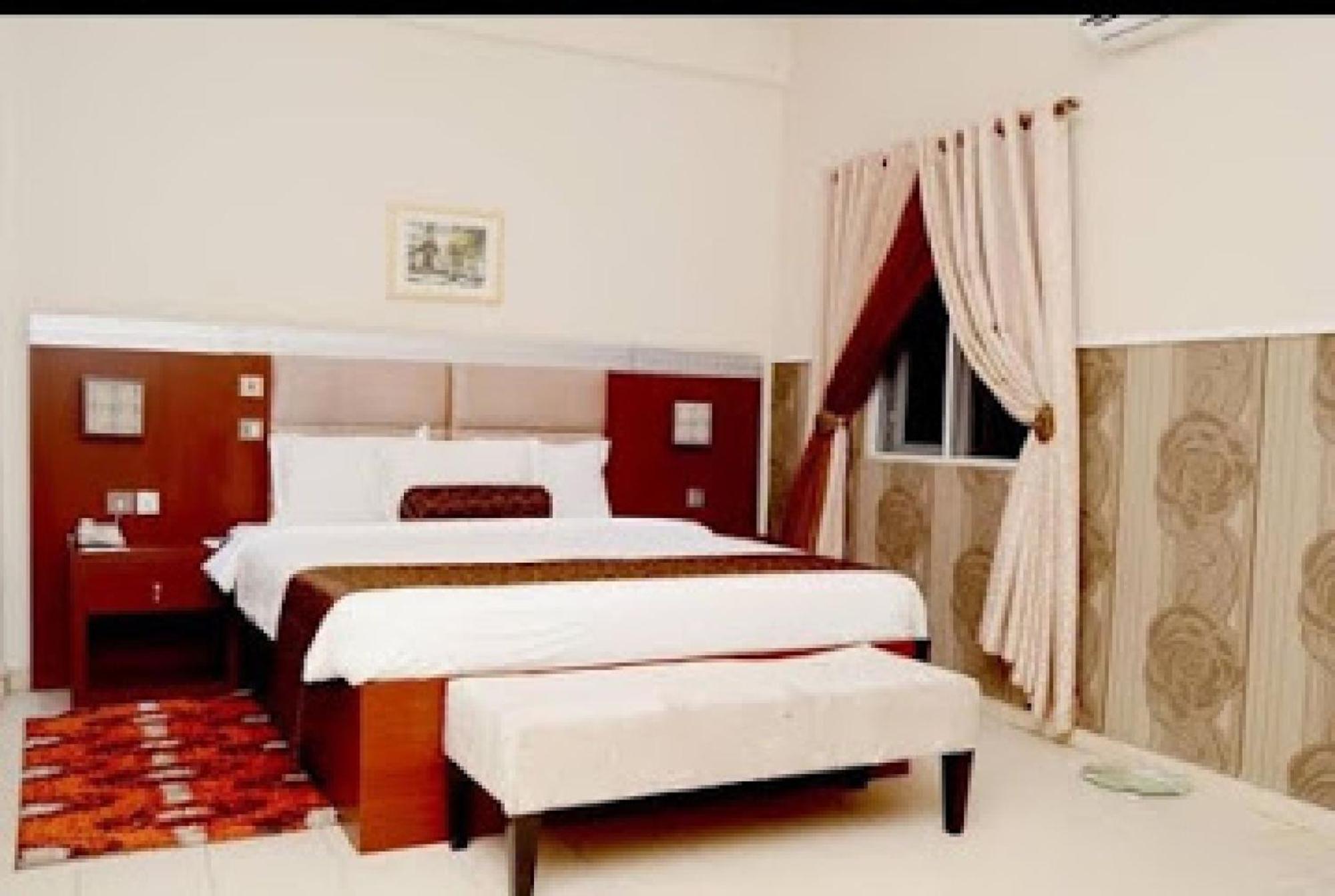 Room In Lodge - Nippon Grand Hotels Jabi Bagian luar foto