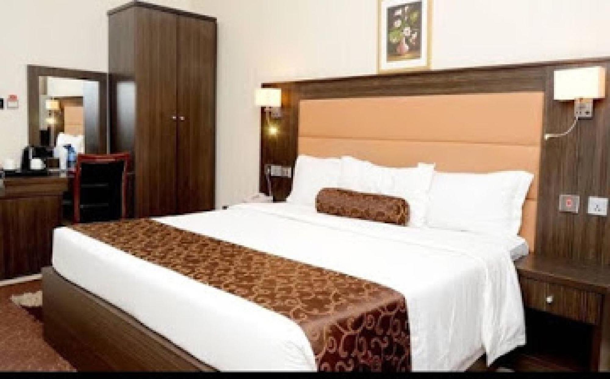 Room In Lodge - Nippon Grand Hotels Jabi Bagian luar foto